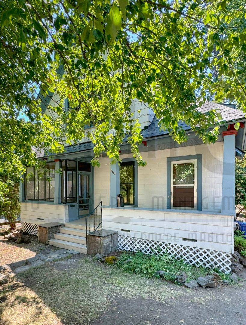 House for rent at 324 E 11th Ave, Spokane, WA 99202