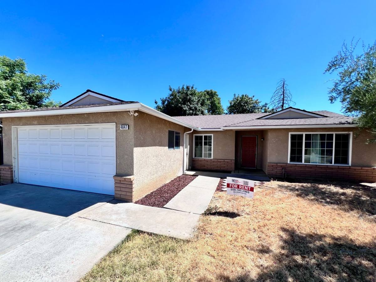 4647 W Austin Way, Fresno, CA 93722