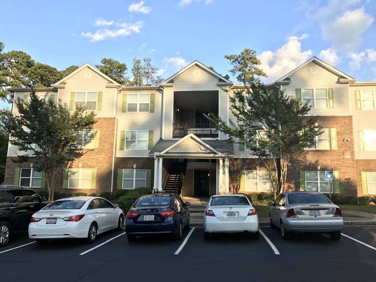 House for rent at 13104 Fairington Ridge Circle, Lithonia, GA 30038