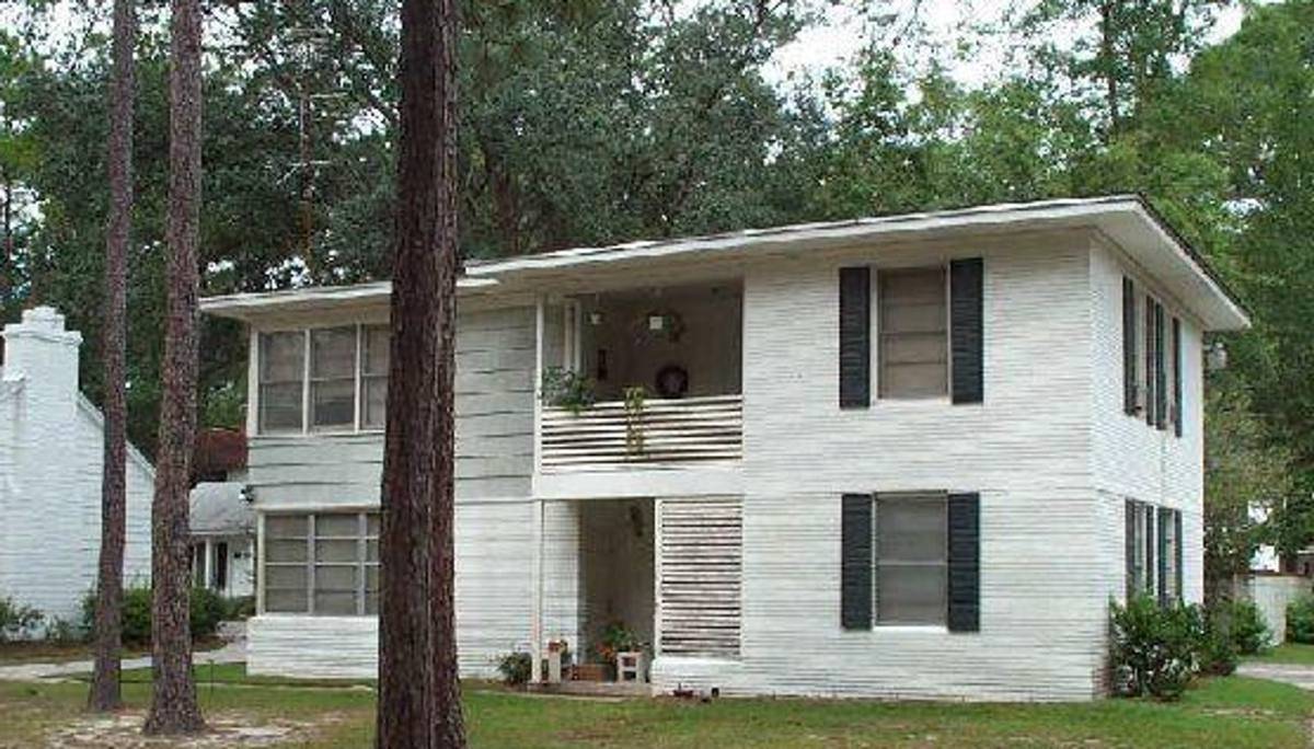 Apartment for rent at 204 Brookwood Place, Valdosta, GA 31602