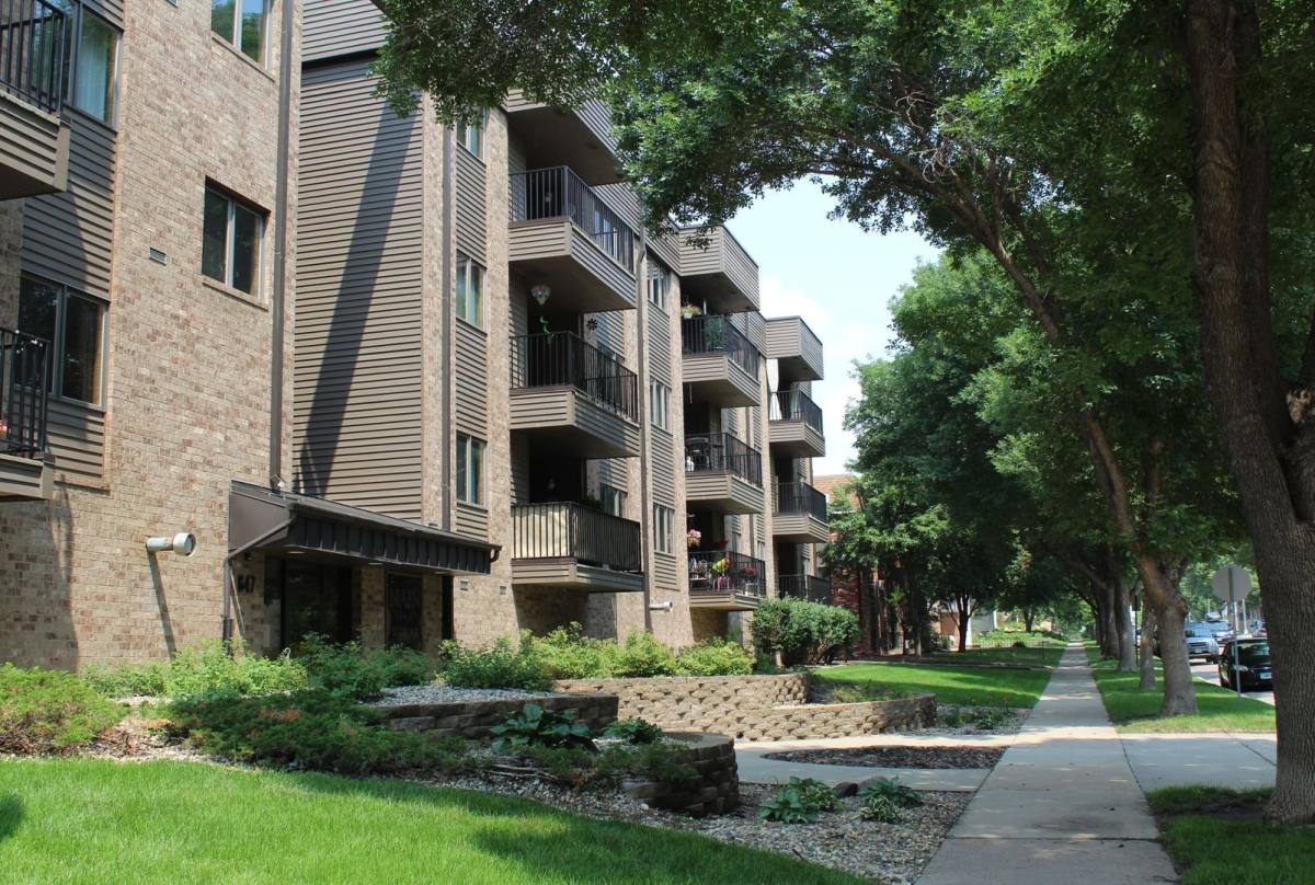 Apartment for rent at 647 S Main Ave, Sioux Falls, SD 57104