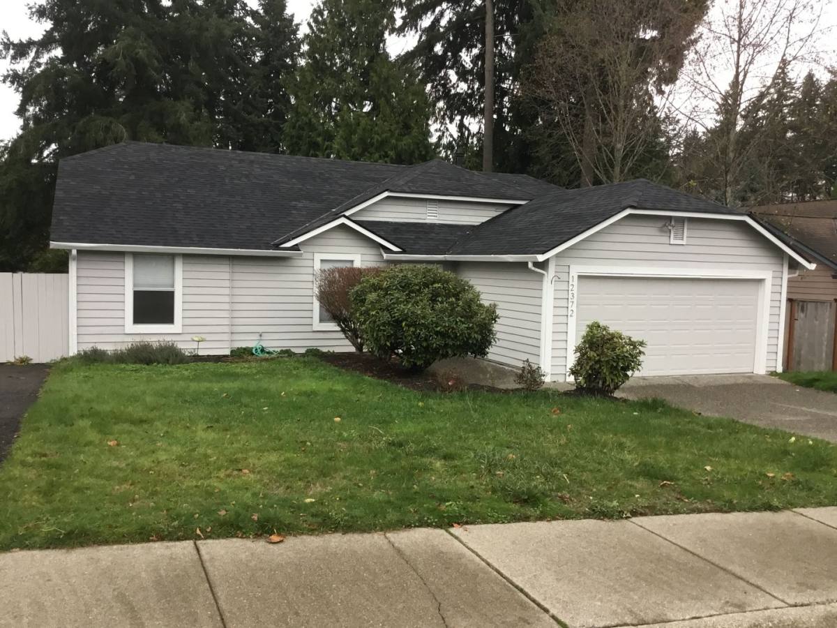 House for rent at 12372 SE 221st St, Kent, WA 98031