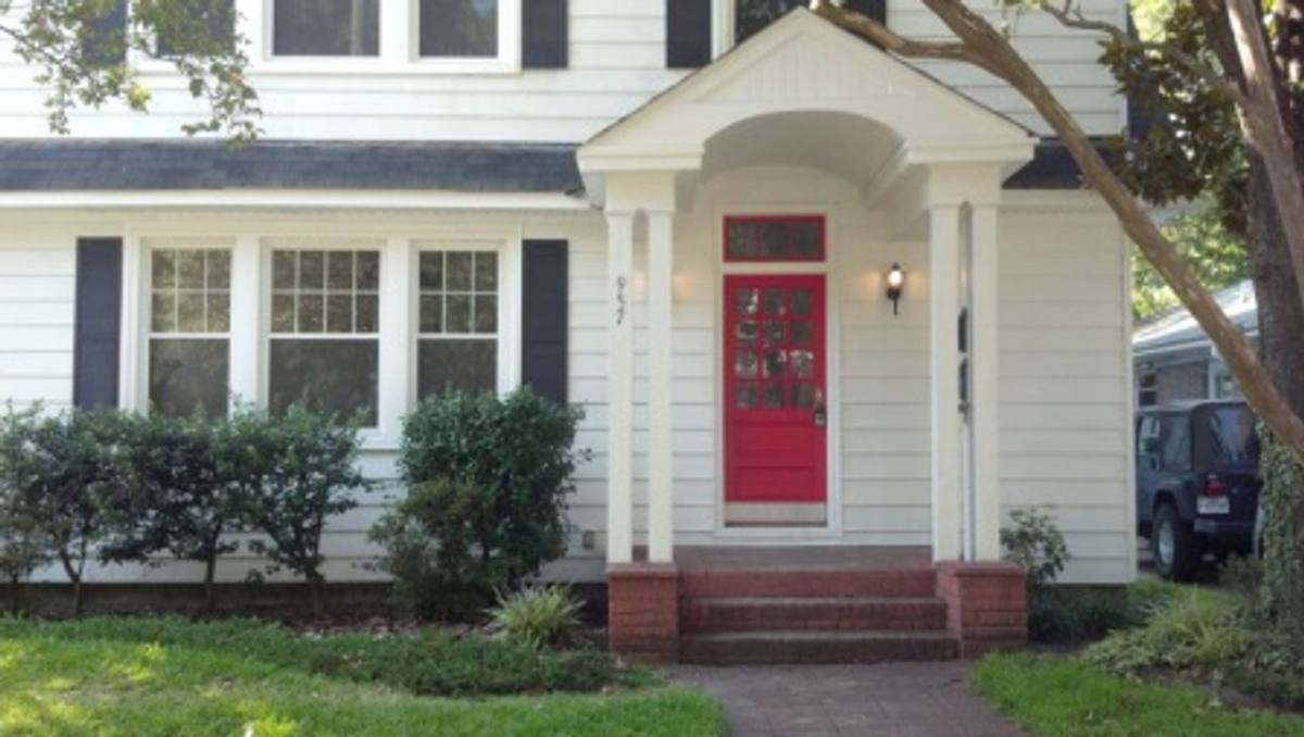Apartment for rent at 957 Woodrow Ave, Norfolk, VA 23517