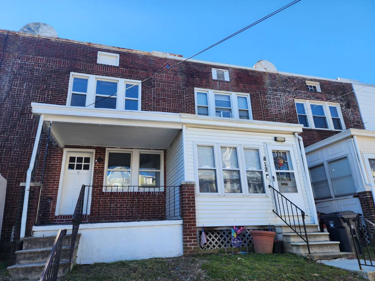 Townhouse for rent at 814 E 22nd St, Wilmington, DE 19802