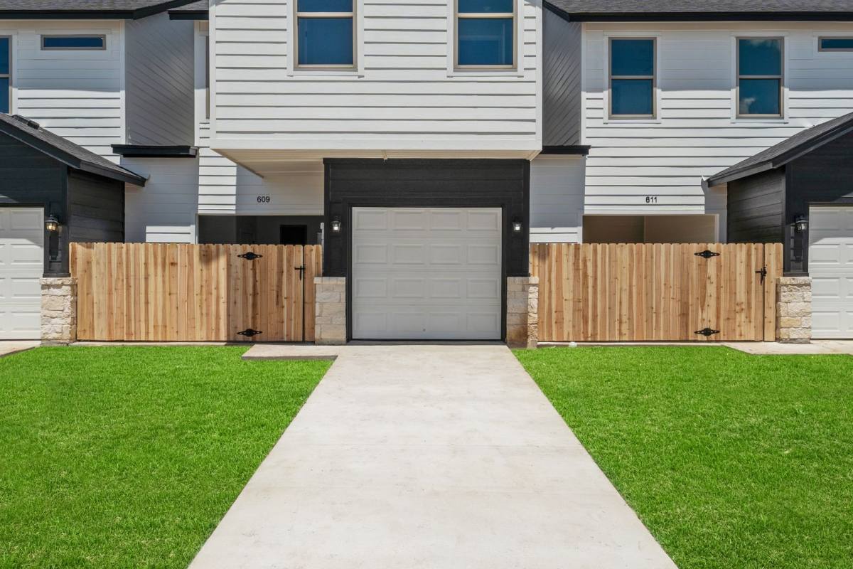 Townhouse for rent at 742 Meiomi Dr, Temple, TX 76502