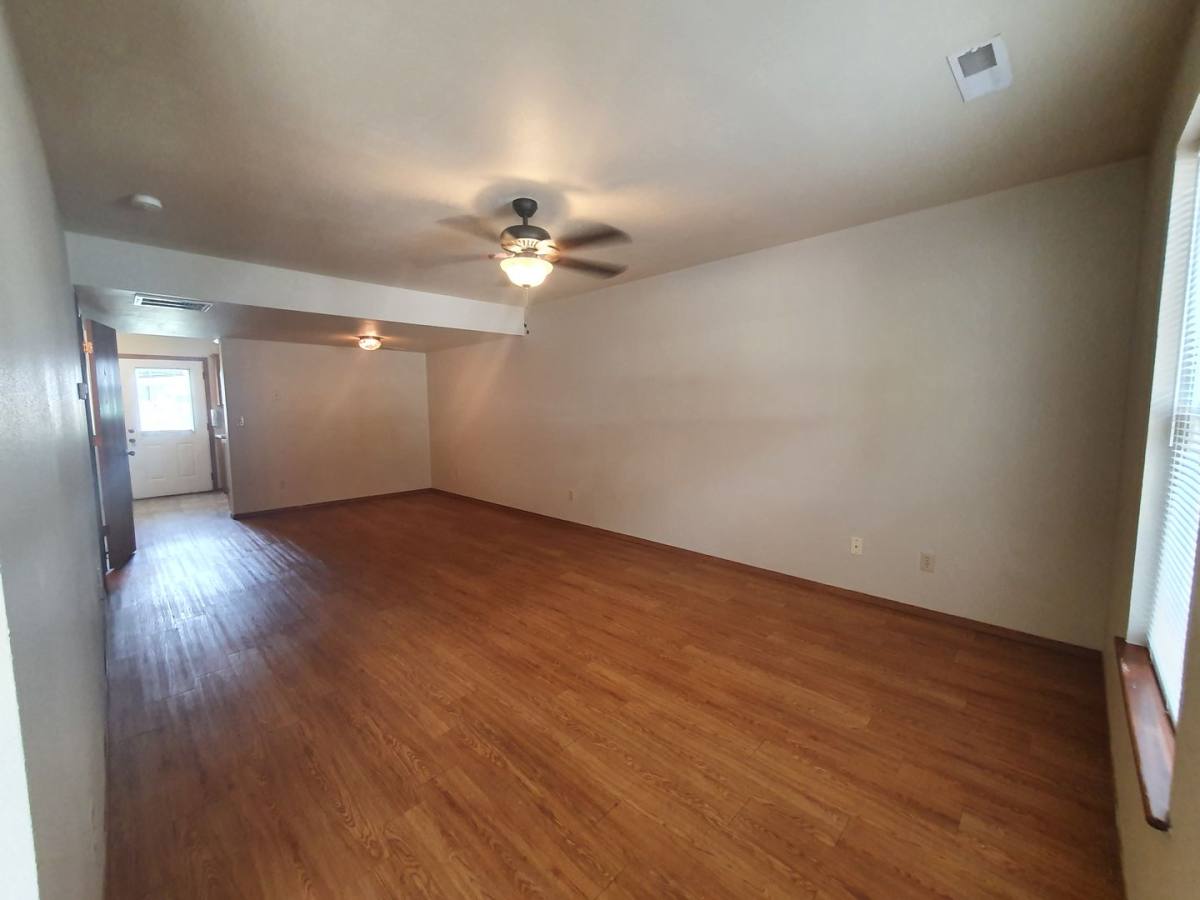 Apartment for rent at 20390 Skyview Dr, Waynesville, MO 65583