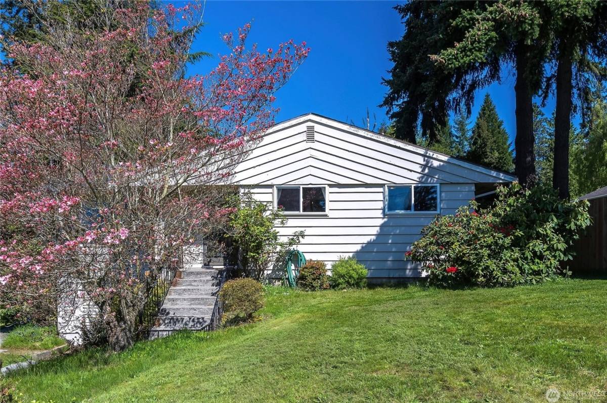 House for rent at 4801 84th St, Mukilteo, WA 98275