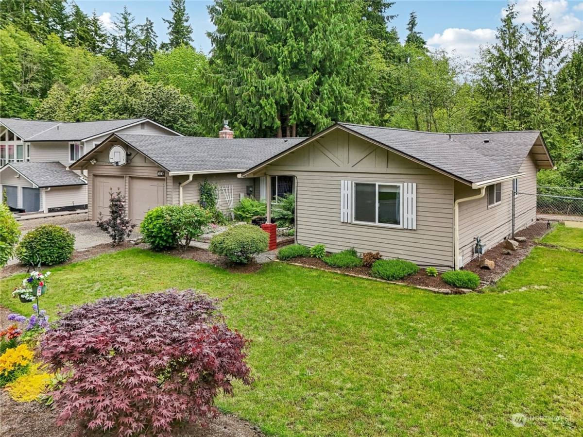 House for rent at 3606 225th Place SW, Mountlake Terrace, WA 98043