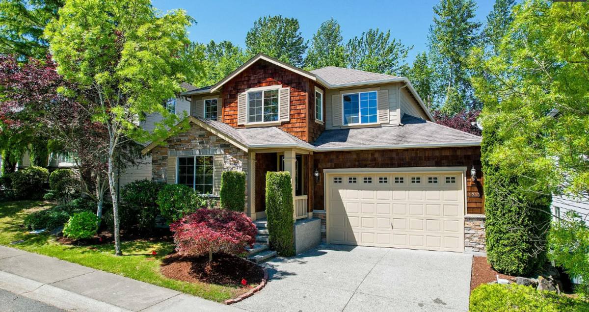 House for rent at 1213 269th Court SE, Sammamish, WA 98075