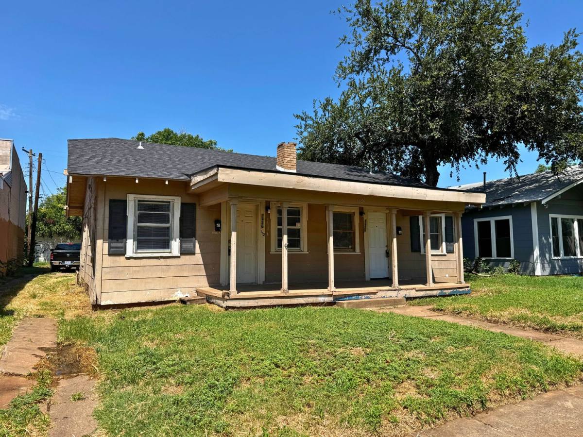 Apartment for rent at 1626 Harrison St, Wichita Falls, TX 76309