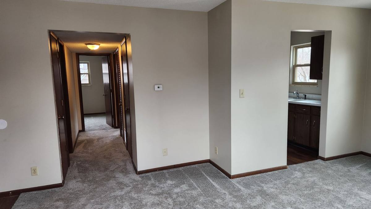 Apartment for rent at 700 Fremont St, Manhattan, KS 66502