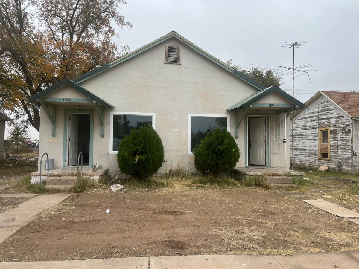 Apartment for rent at 1110 W Grand, Roswell, NM 88201