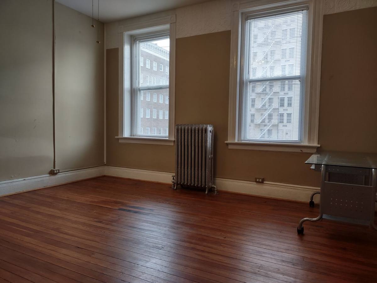 Apartment for rent at 815 Church St, Lynchburg, VA 24504