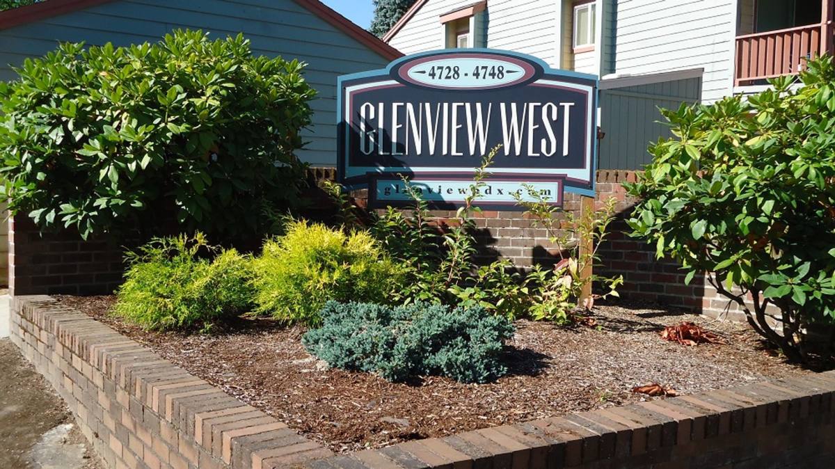 Apartment for rent at 4728-4748 SW Luradel, Portland, OR 97219