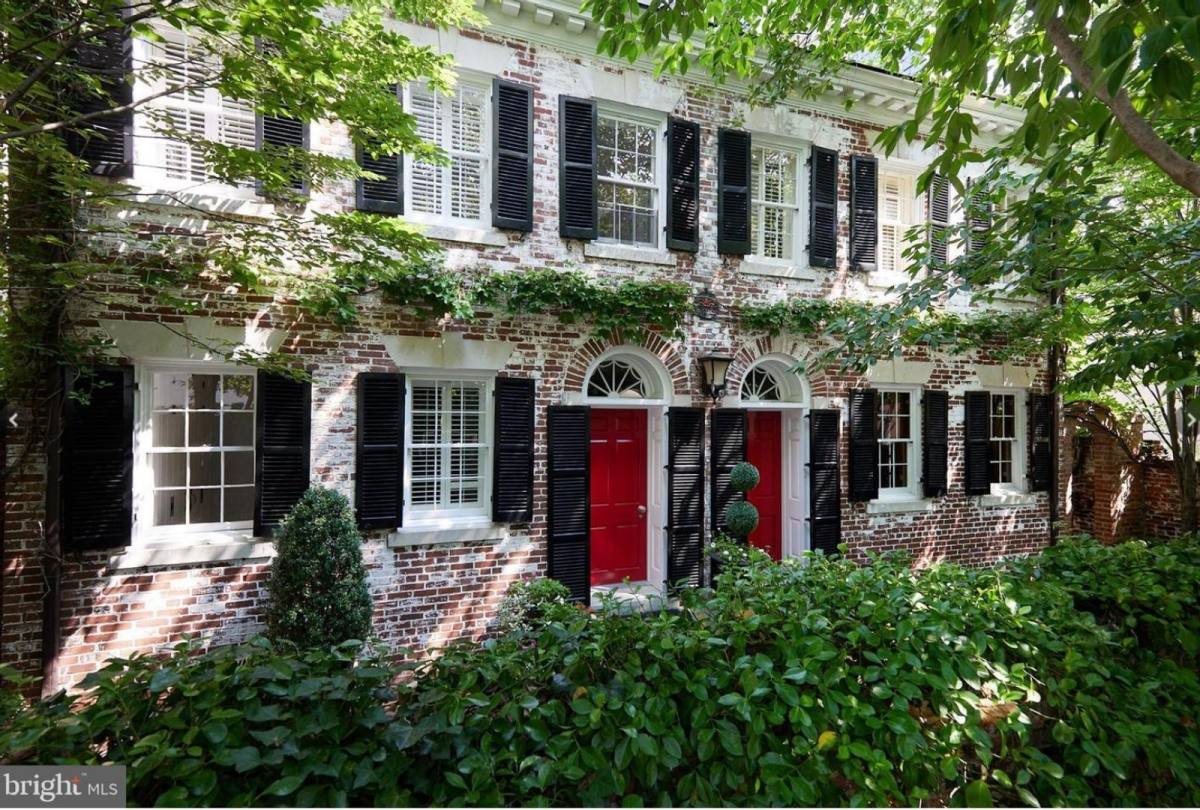 House for rent at 2915 O St #NW, Washington, DC 20007