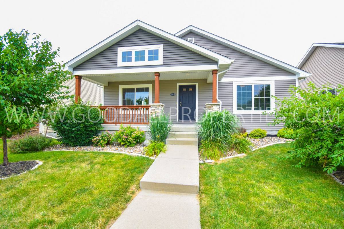 House for rent at 1315 SE Waddell Way, Waukee, IA 50263