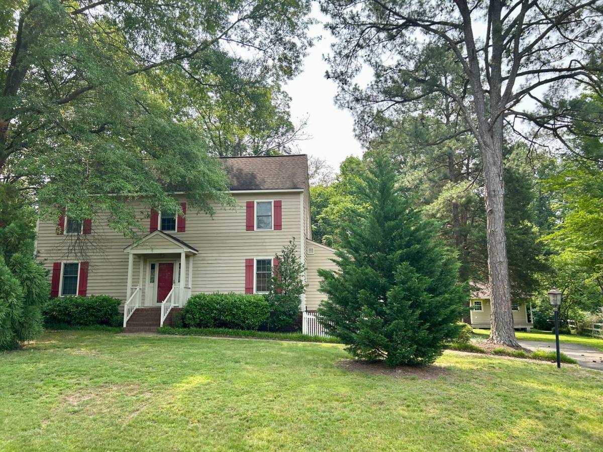 House for rent at 8203 Spring Meadow Rd, Richmond, VA 23235