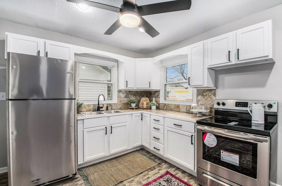 House for rent at 2721 6th Ave, Council Bluffs, IA 51503