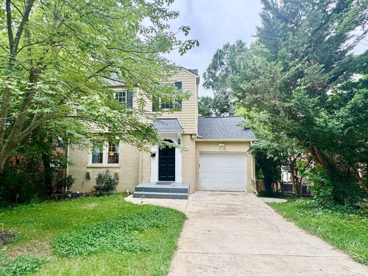 House for rent at 6017 Inwood St, Hyattsville, MD 20785