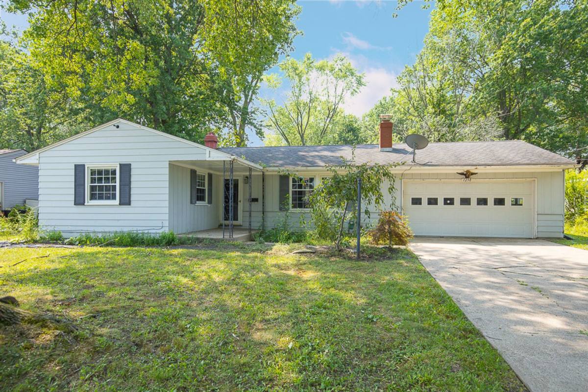 House for rent at 1238 Spruce Tree Lane, Amherst, OH 44001