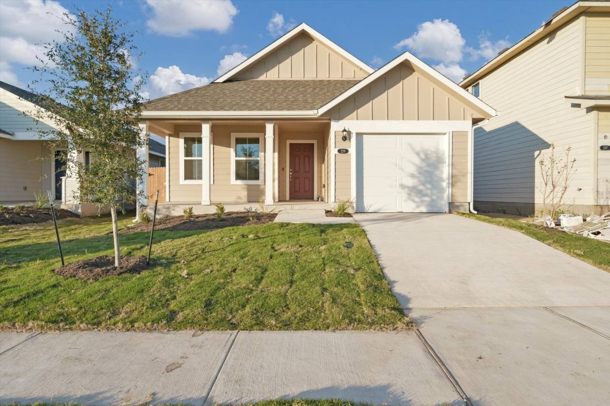 House for rent at 229 Trailside Lane, Bastrop, TX 78602