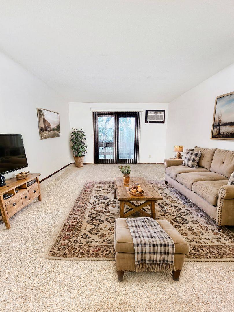 Apartment for rent at 1676 9th St N, Wahpeton, ND 58075