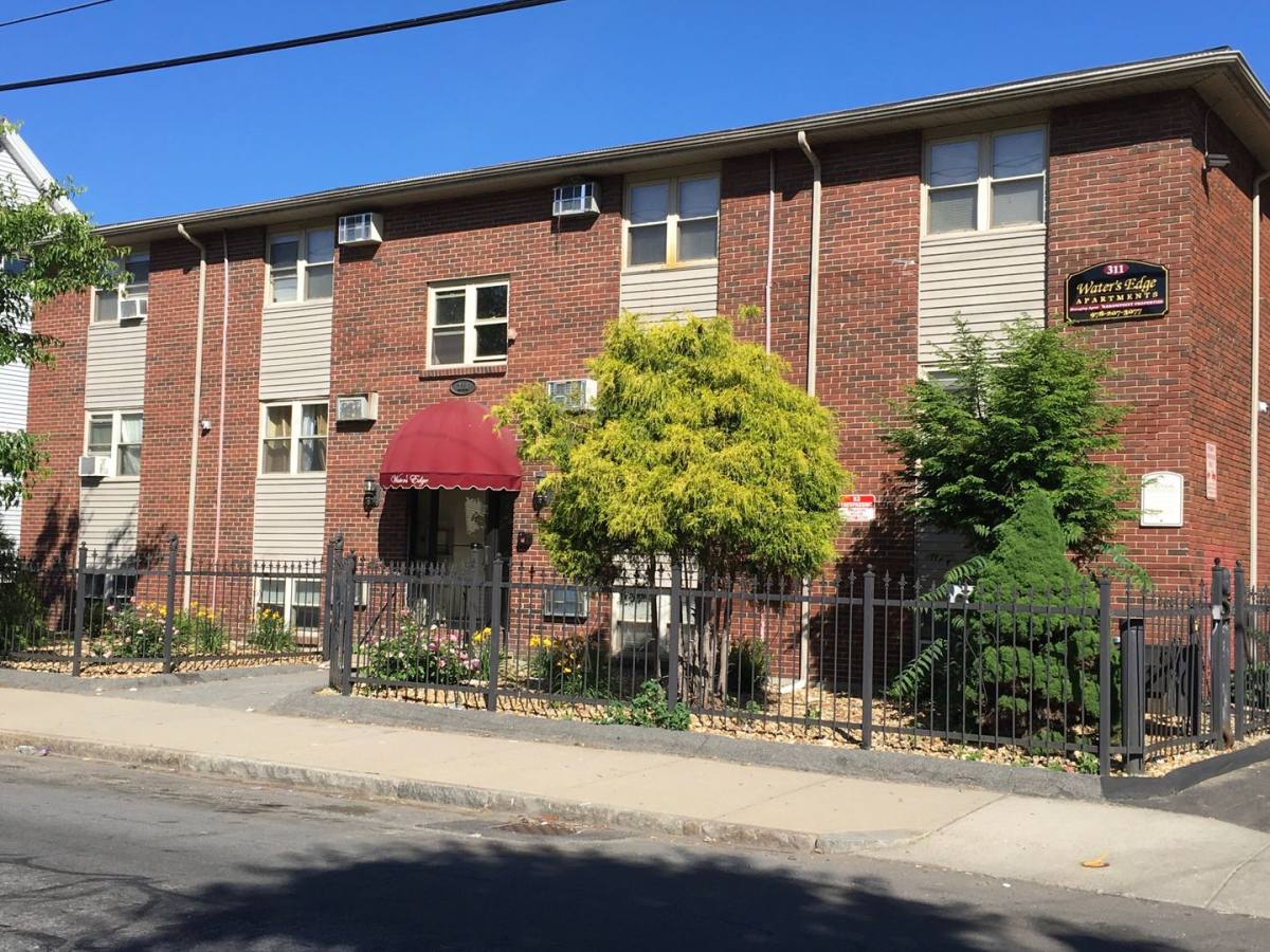 Apartment for rent at 311 Water St, Lawrence, MA 01841