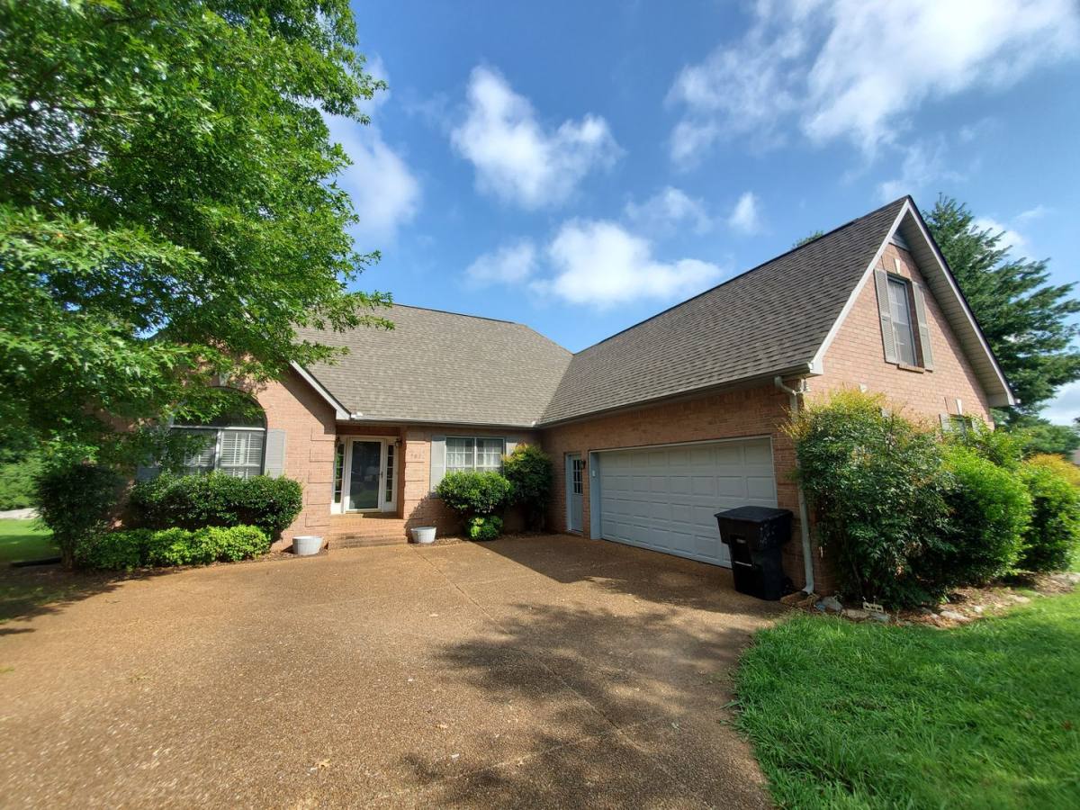 House for rent at 702 Middleton Lane, Murfreesboro, TN 37130