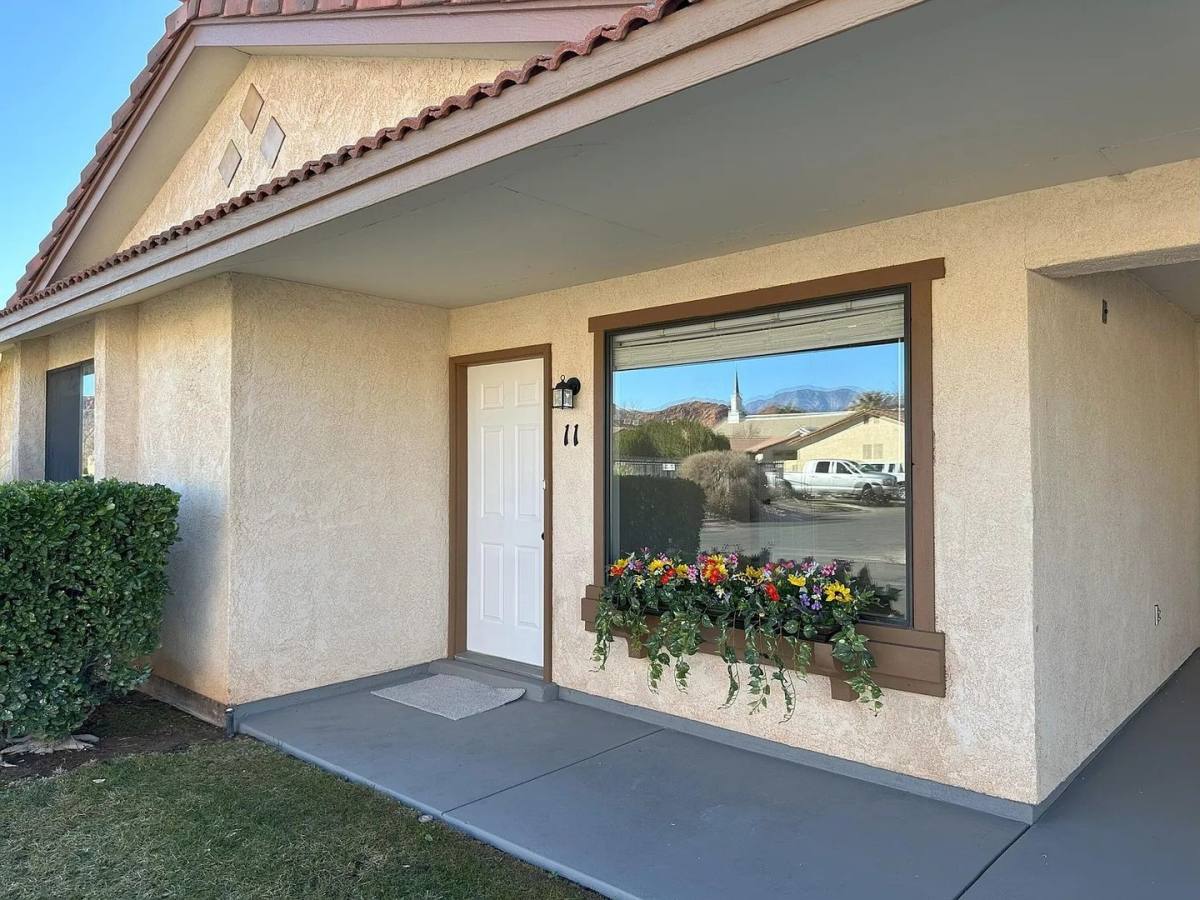 Townhouse for rent at 1075 N 1400 W, Saint George, UT 84790