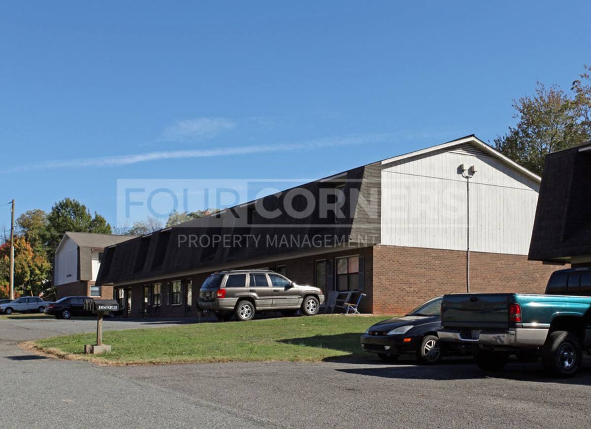 Apartment for rent at 420 Salem St, Lexington, NC 27292