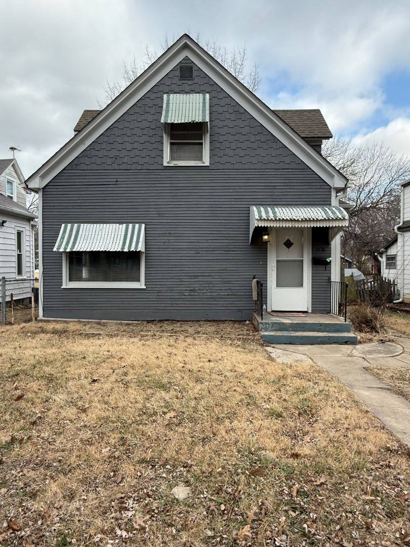 House for rent at 1176 SW Plass Ave, Topeka, KS 66604