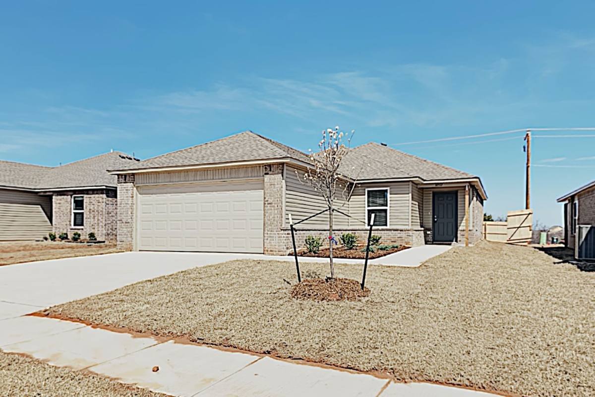 House for rent at 11517 NW 100th St, Yukon, OK 73099