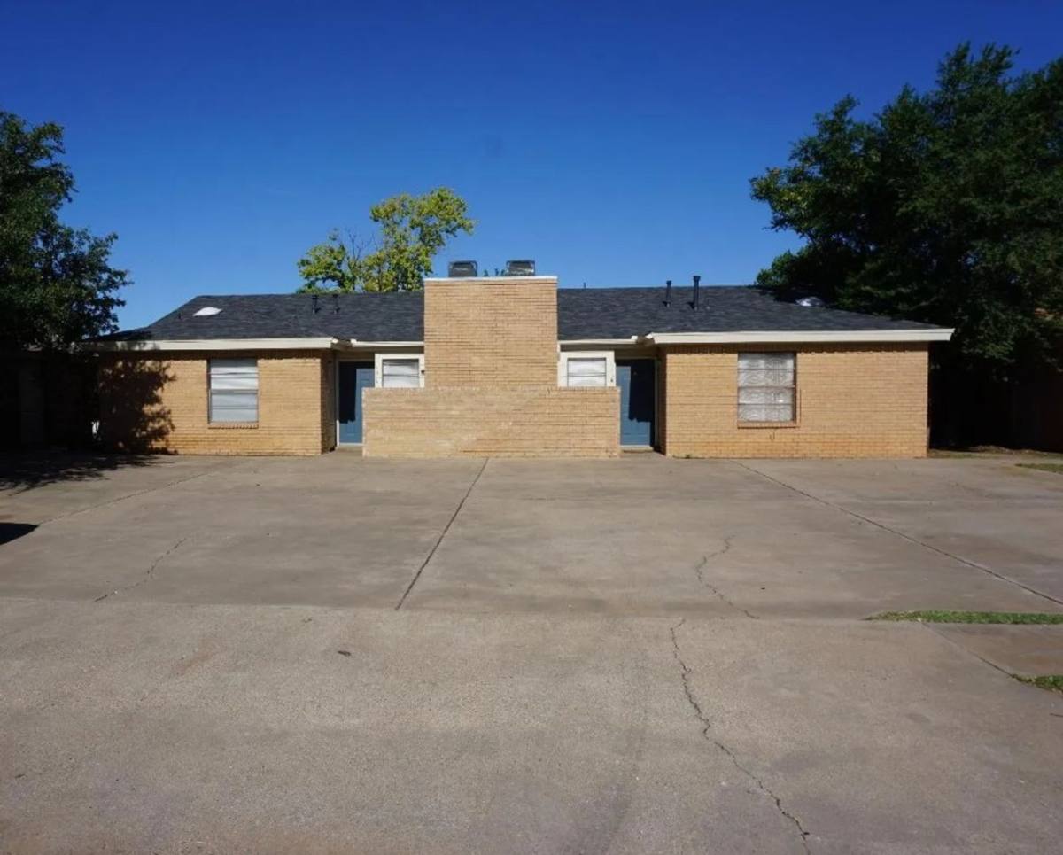 Apartment for rent at 121 N Troy Ave, Lubbock, TX 79416