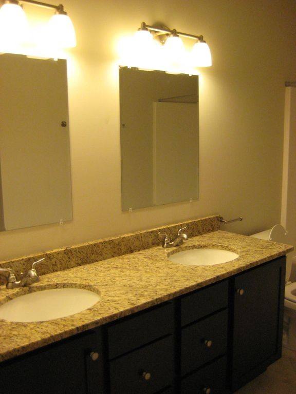 Apartment for rent at 715 W Clay St, Richmond, VA 23220