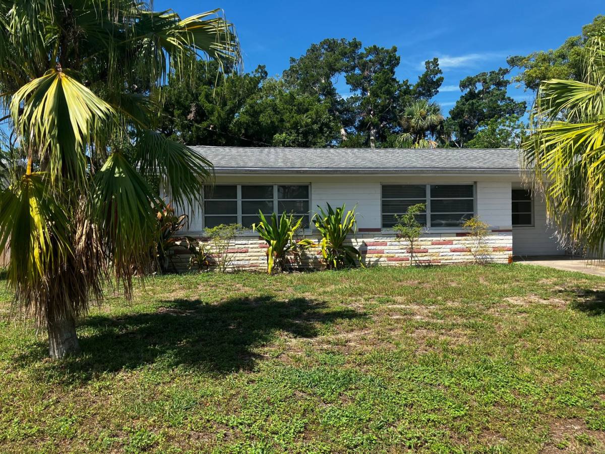 House for rent at 2434 Yale Rd, Daytona Beach, FL 32119