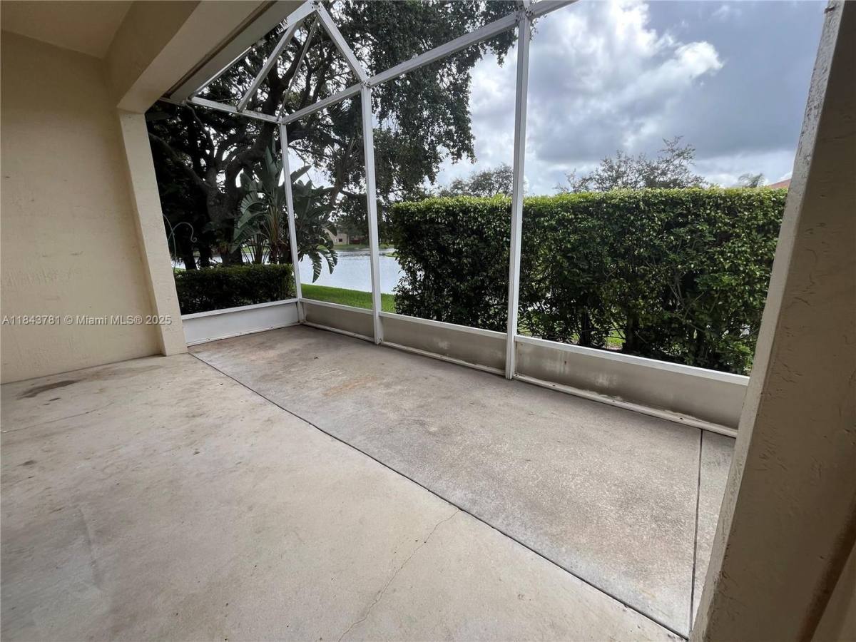 House for rent at 16125 Opal Creek Dr, Fort Lauderdale, FL 33331