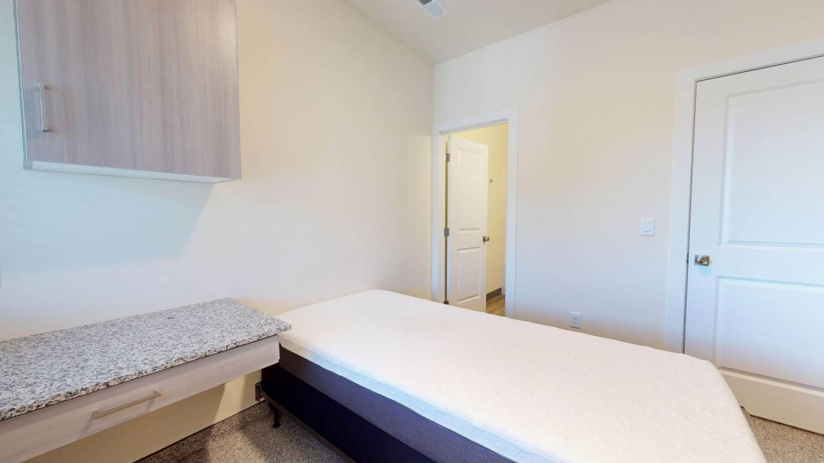 Apartment for rent at 655 W 200 N, Cedar City, UT 84720