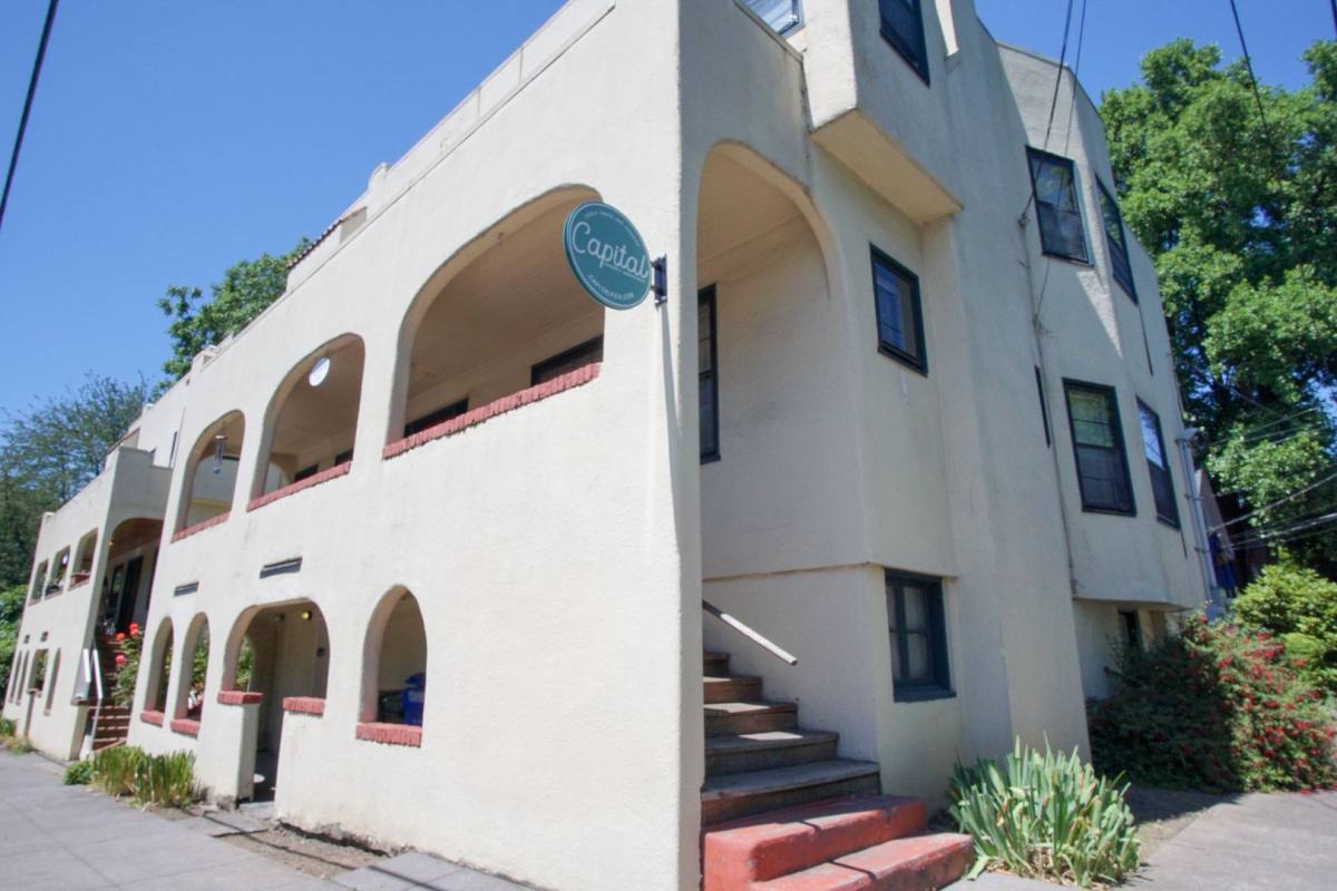 Apartment for rent at 1625 SE Madison St, Portland, OR 97214