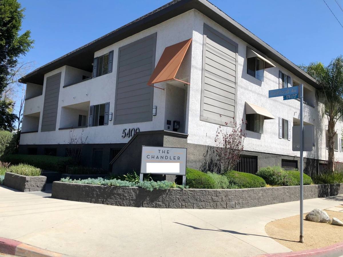 Apartment for rent at 5400 Radford Ave, Valley Village, CA 91607