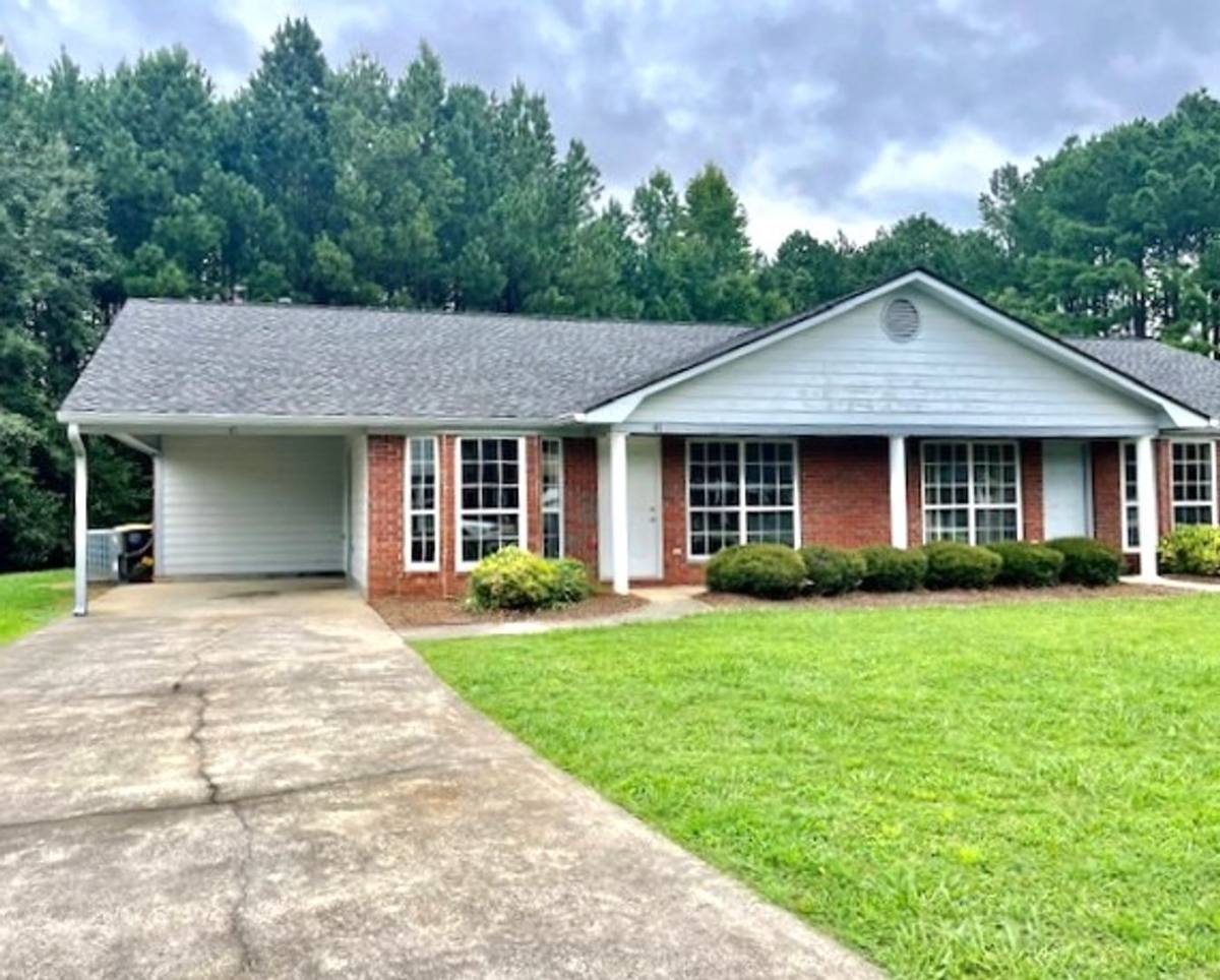 Apartment for rent at 41-43 Cornerstone Dr, Rome, GA 30165