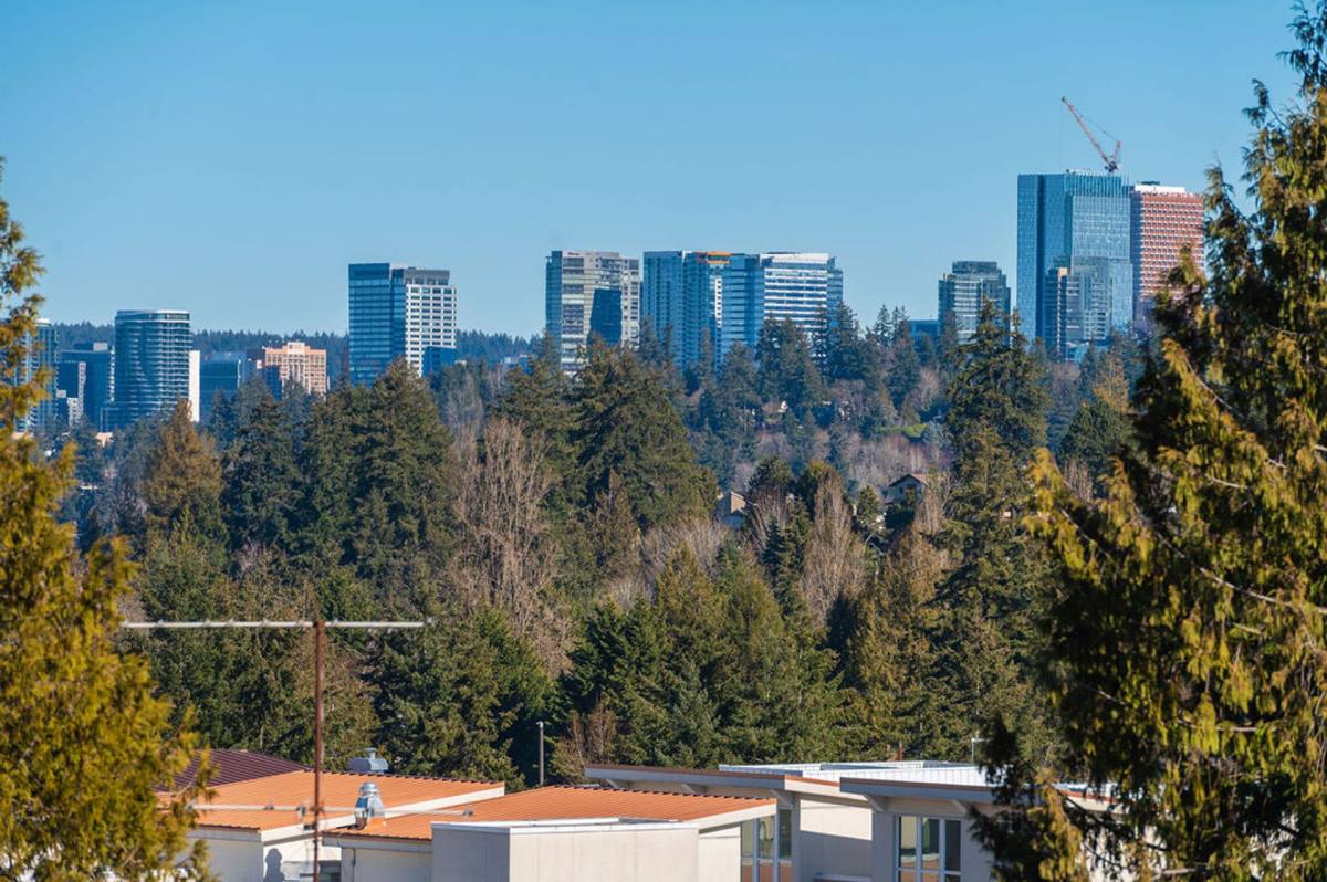 Apartment for rent at 2805 75th Place SE, Mercer Island, WA 98040