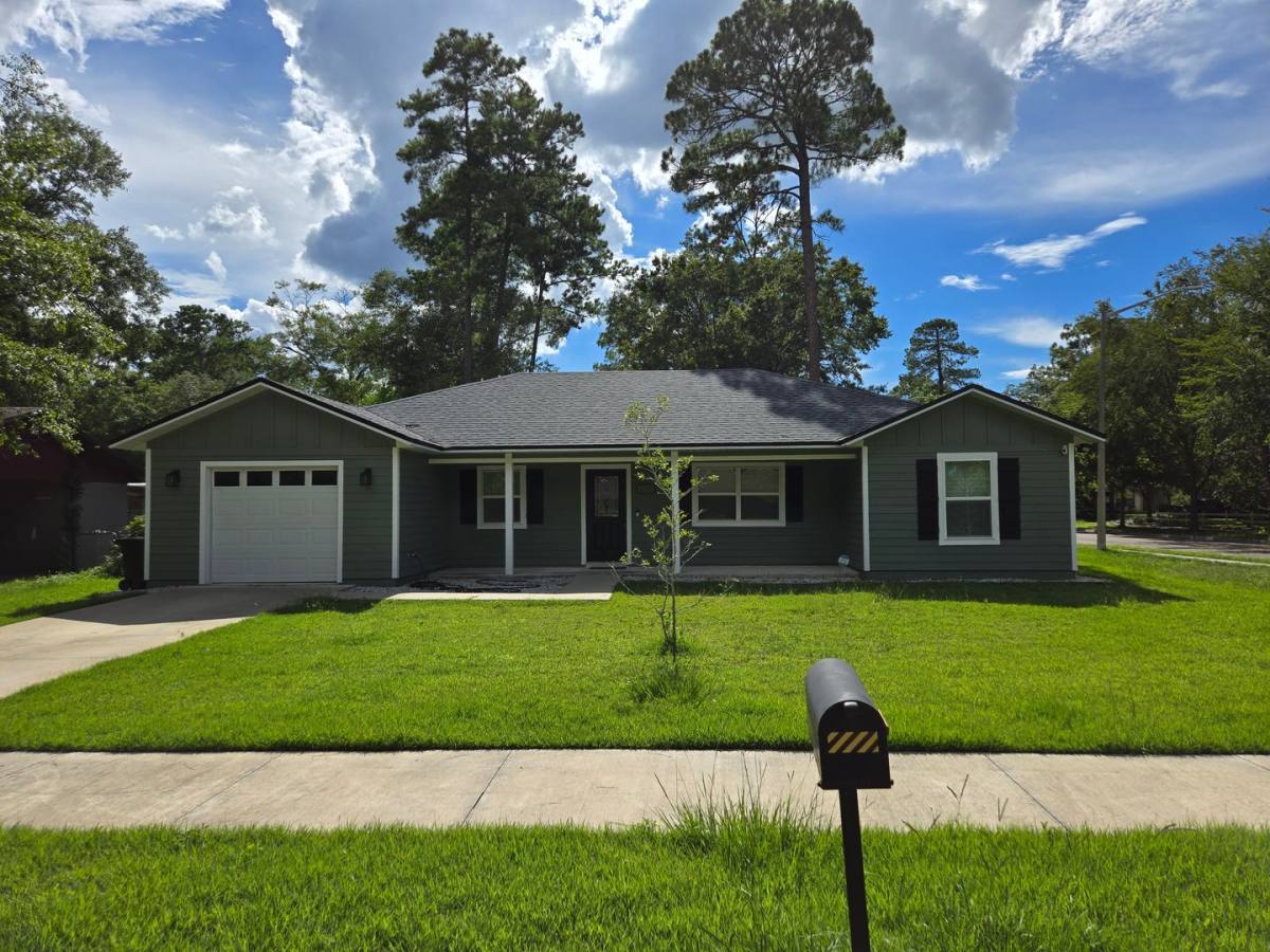 House for rent at 4422 NW 20th Terrace, Gainesville, FL 32605