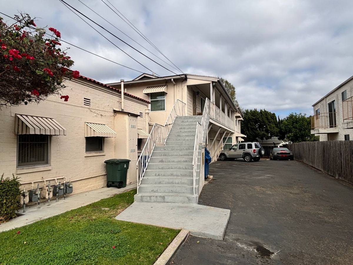 Apartment for rent at 157 Glover Ave, Chula Vista, CA 91910