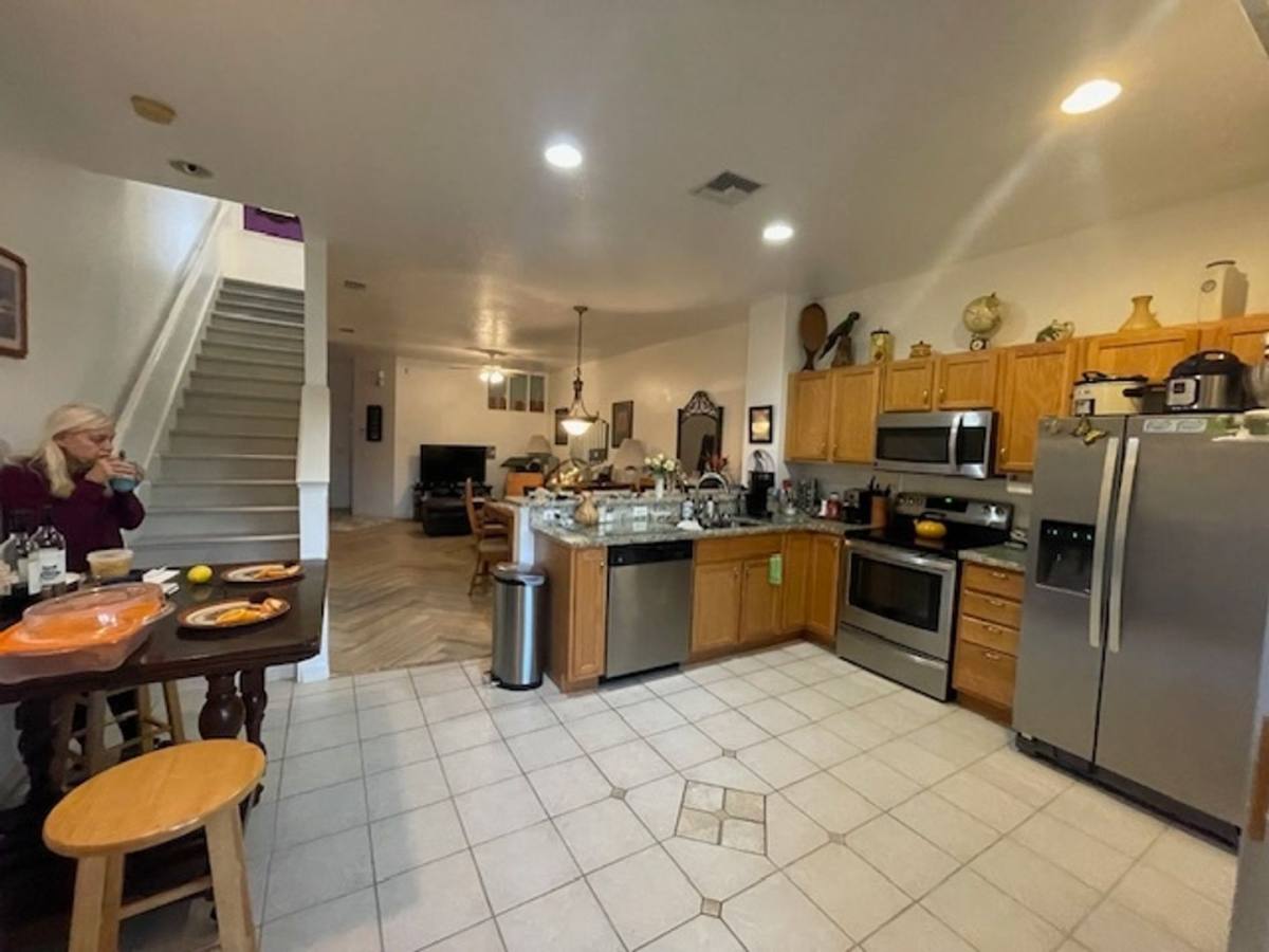 Townhouse for rent at 1093 Jonah Dr, North Port, FL 34289
