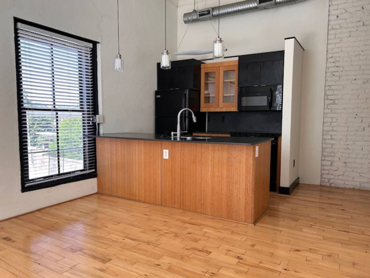 Apartment for rent at 205 E Broad St, Richmond, VA 23219
