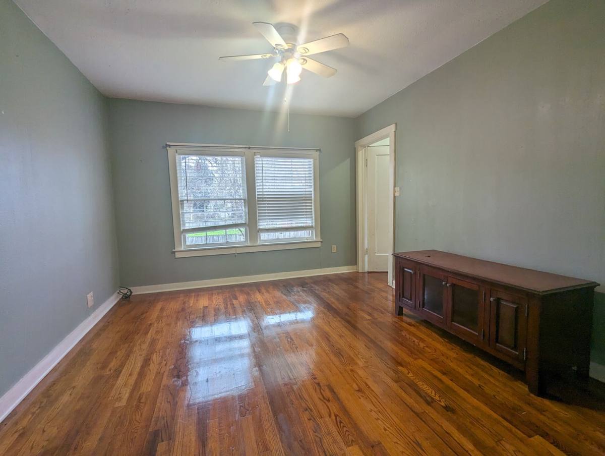 Apartment for rent at 1212 E 14th St, Texarkana, AR 71854