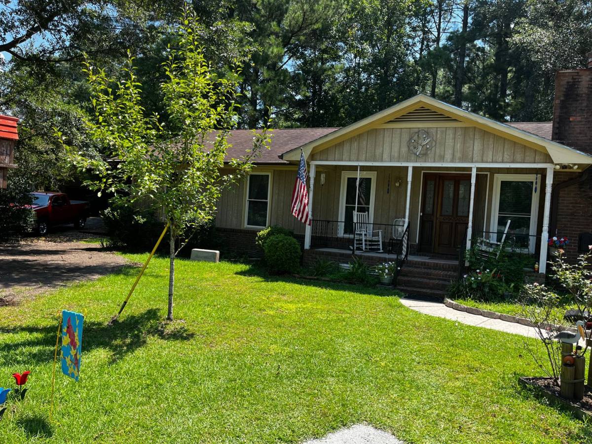 Apartment for rent at 101 Outrigger Rd, New Bern, NC 28562