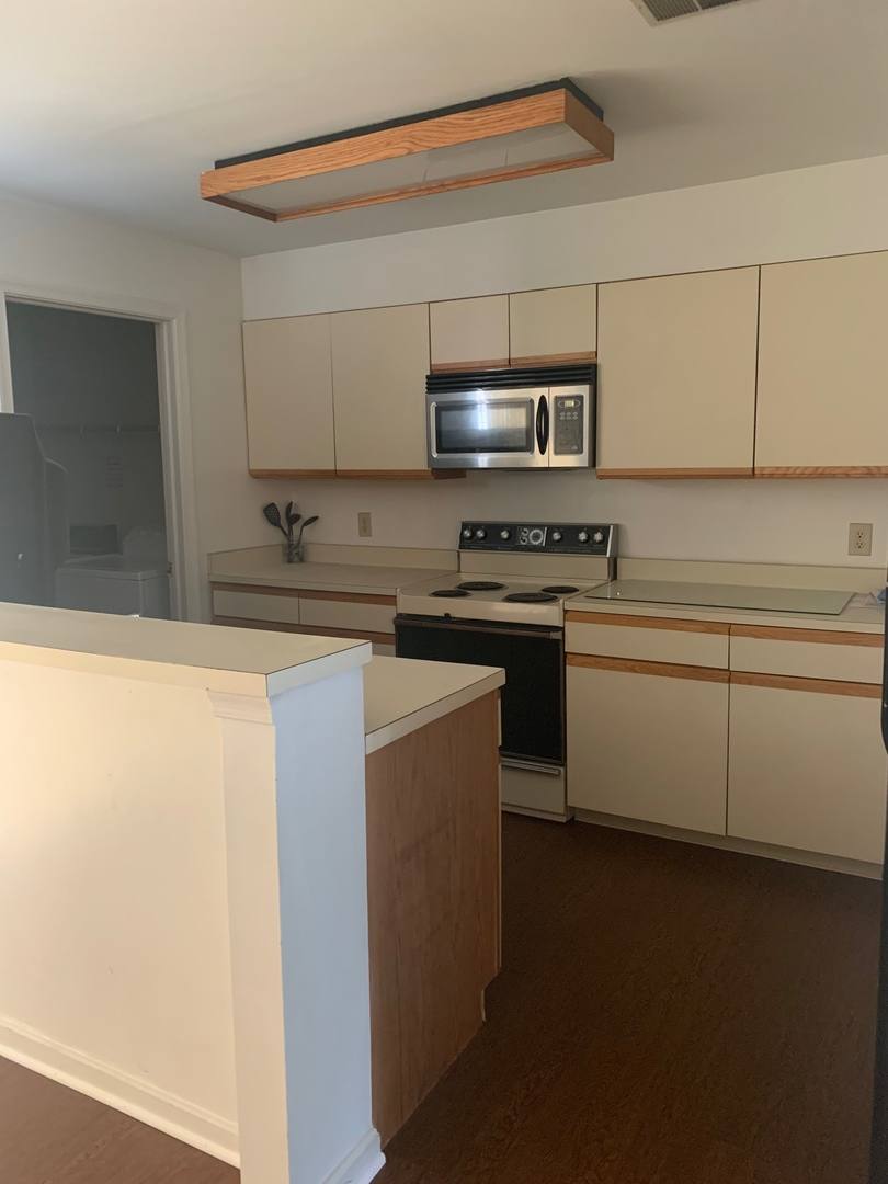 Apartment for rent at 805 Christopher Dr, Reading, PA 19610