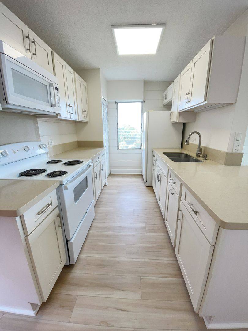 House for rent at 633 Nalanui St #313, Honolulu, HI 96817
