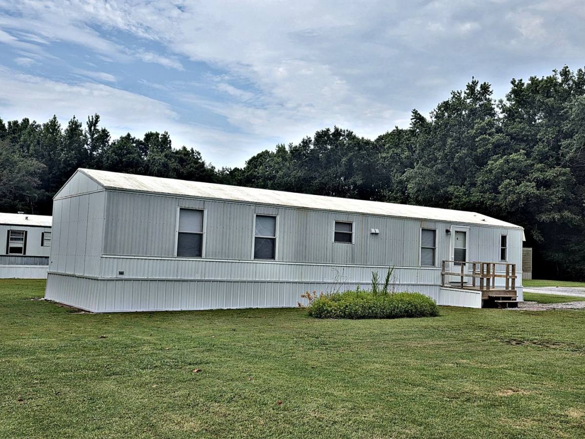 Apartment for rent at 96-100 Collins Place Pvt Dr, Danville, AL 35619